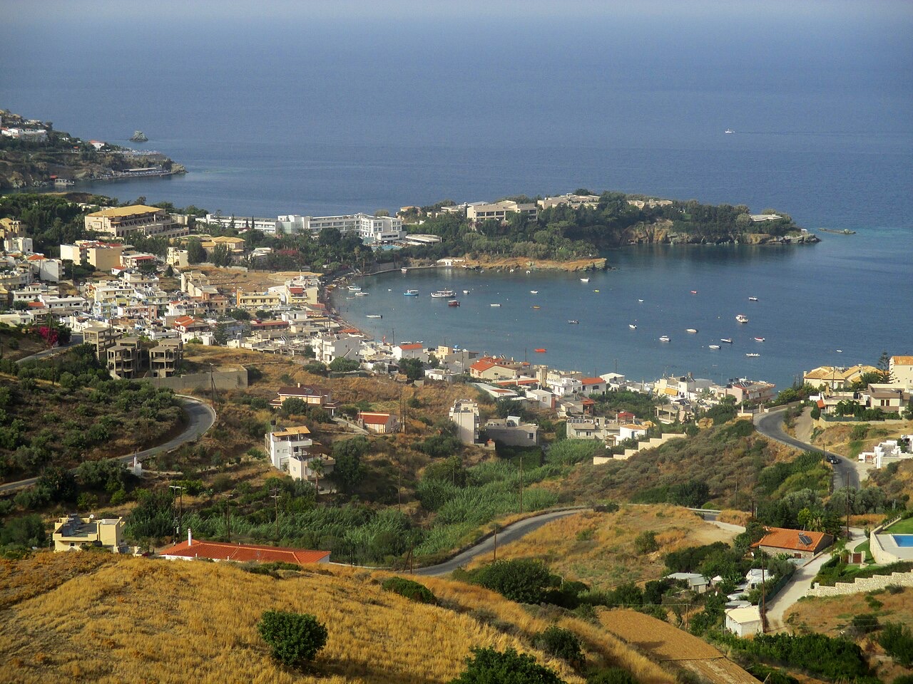 Agia Pelagia: The Amphitheatre Bay West of Heraklion