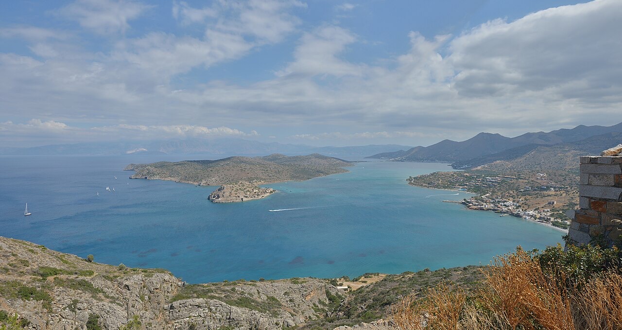 East Crete: Agios Nikolaos, Elounda and the Island of Spinalonga