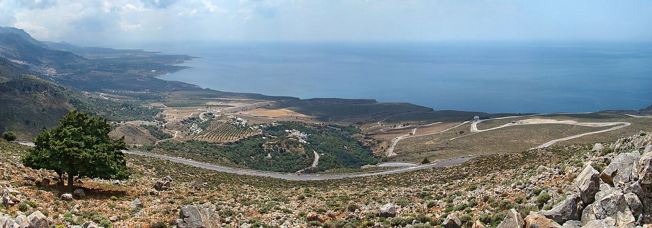 Getting Around Crete: Buses, Taxis, Transfers and When to Rent